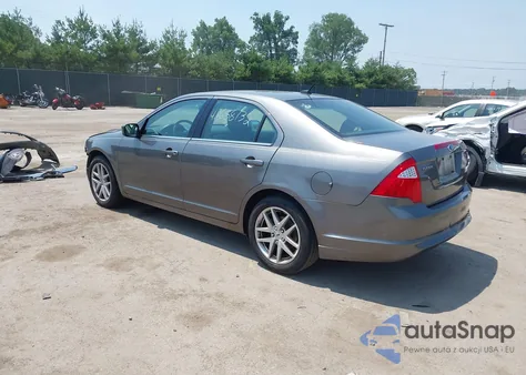 2010 Ford Fusion Se z USA, uszkodzony, nr VIN 3FAHP0HA4AR291069